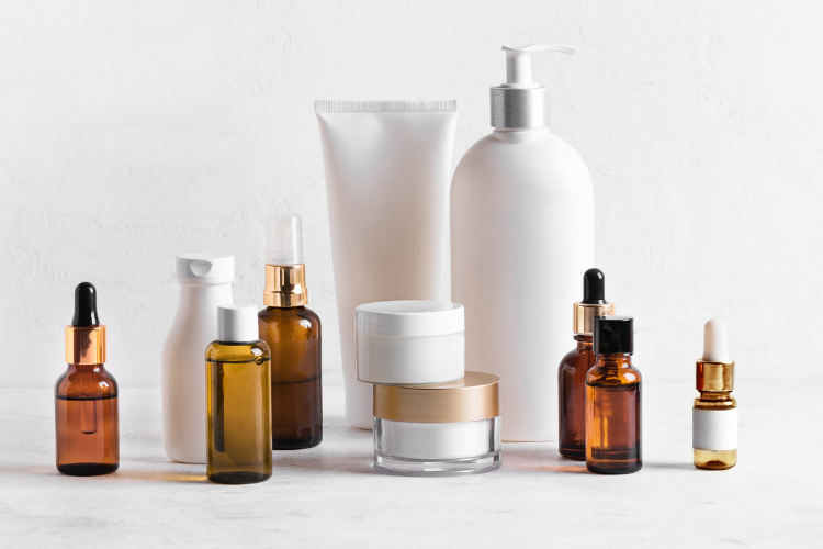 What to Look For in a Private Label Makeup Manufacturer (And What to Avoid)